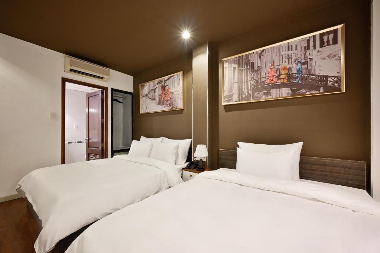 The Noble Swan Hotel New World ホーチミン市 エクステリア 写真