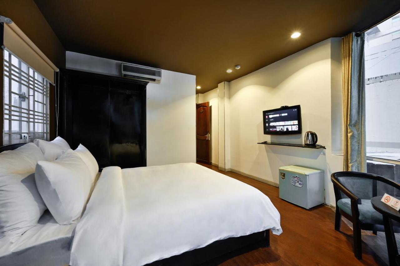 The Noble Swan Hotel New World ホーチミン市 エクステリア 写真